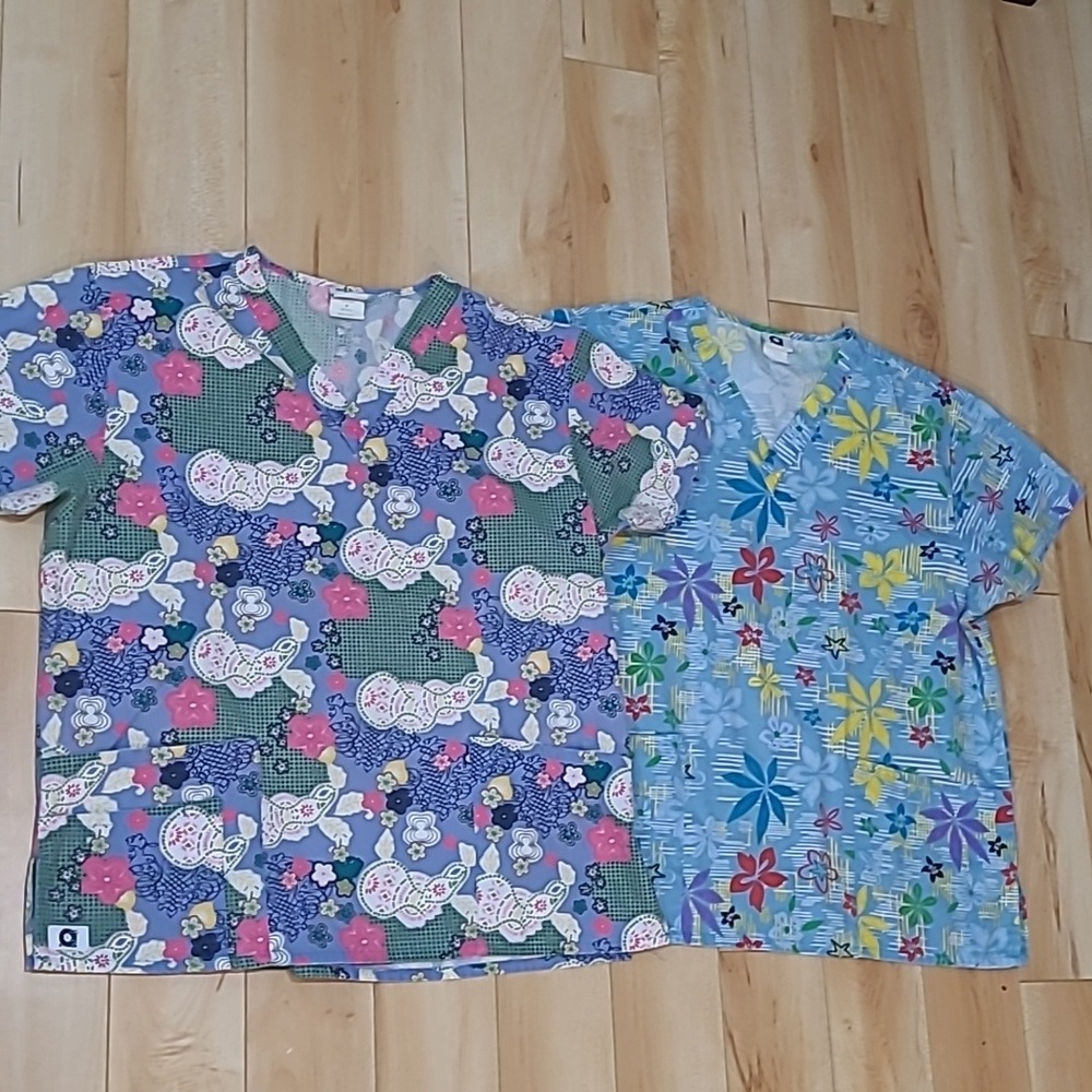 2 women's medium scrub tops for $15